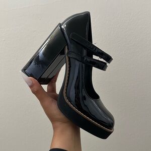 STEVE MADDEN - TWICE BLACK PATENT